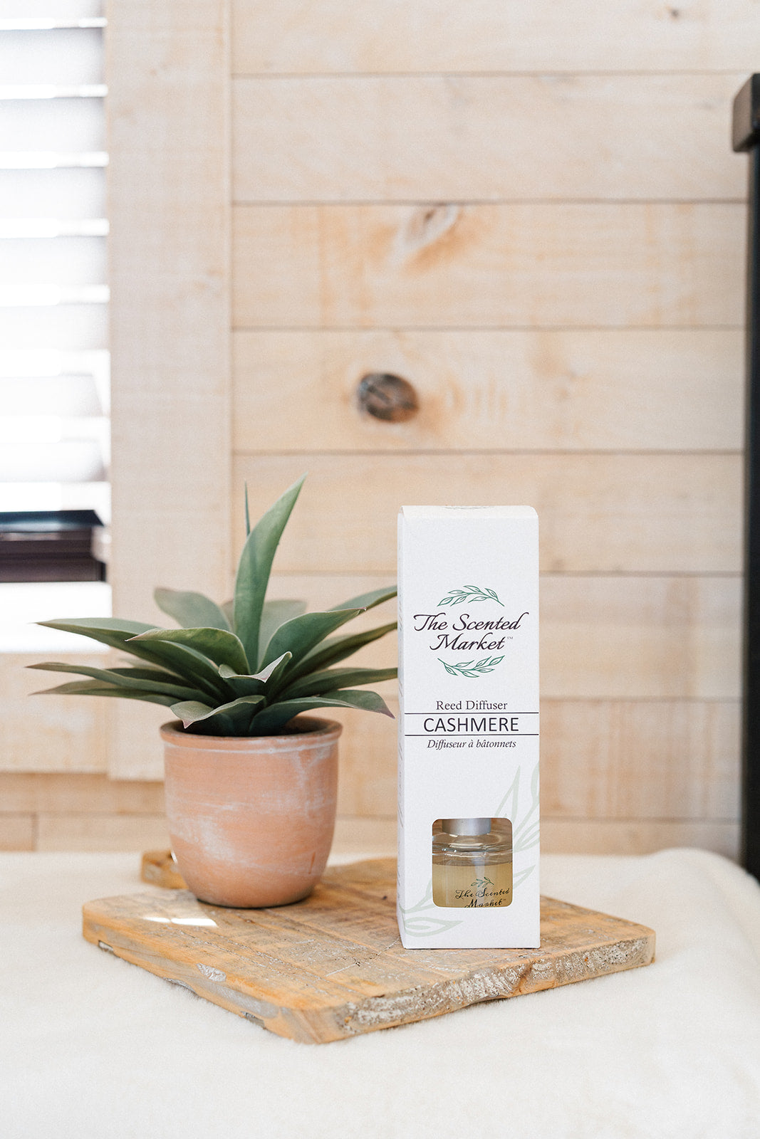 10 Rattan Diffuser Reeds – Fragrance Sticks for Long-Lasting Room Scent - The Scented Market  Home Fragrances