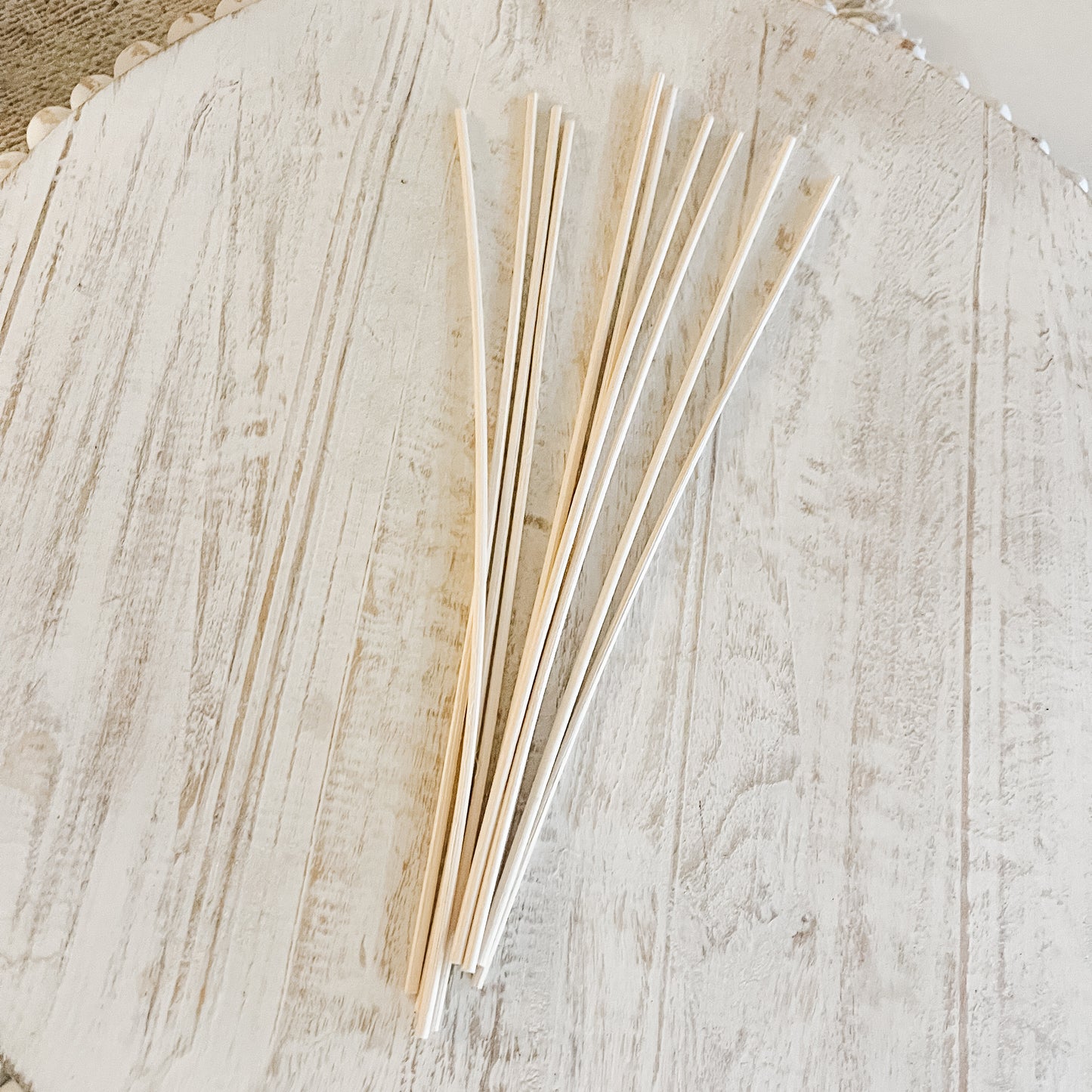 10 Rattan Diffuser Reeds – Fragrance Sticks for Long-Lasting Room Scent - The Scented Market Home Fragrances