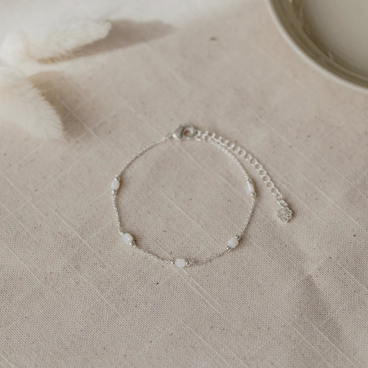 4 Pearl Bracelet - Silver - The Scented Market Bracelets