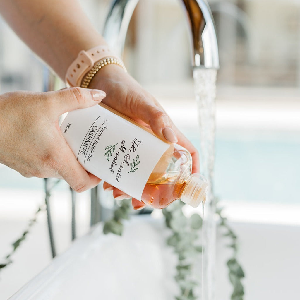 CASHMERE - Bubble Bath - The Scented Market Bath Additives