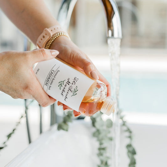 CASHMERE - Bubble Bath - The Scented Market  Bath Additives