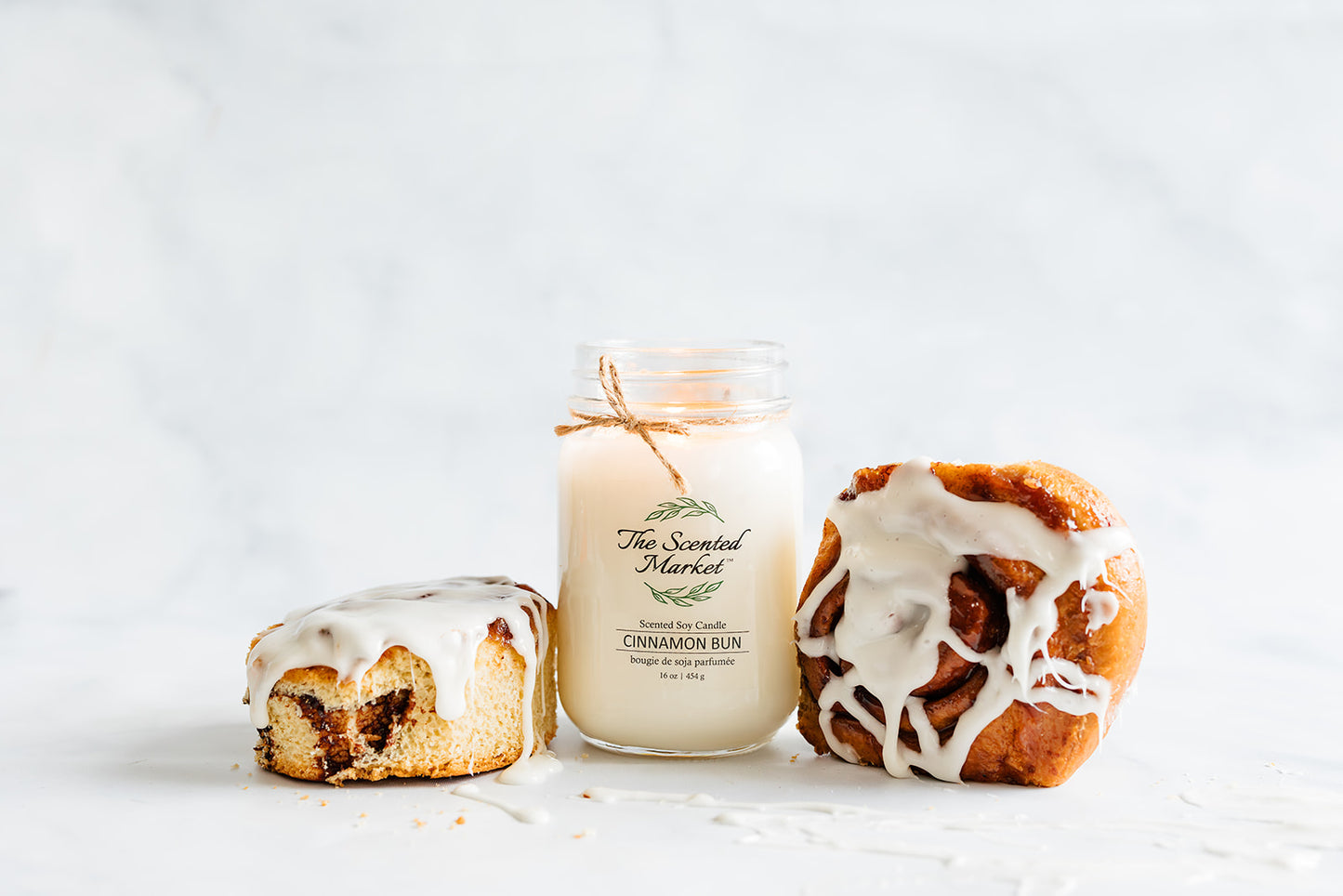 CINNAMON BUN Soy Wax Candle 16oz - The Scented Market Candles