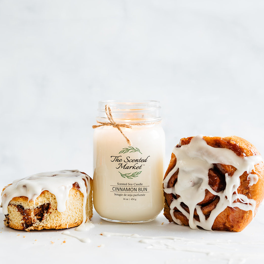 CINNAMON BUN Soy Wax Candle 16oz - The Scented Market Candles