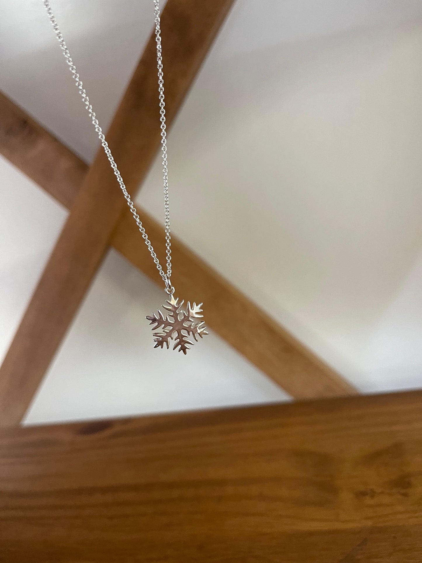 Necklace - Silver Snowflake