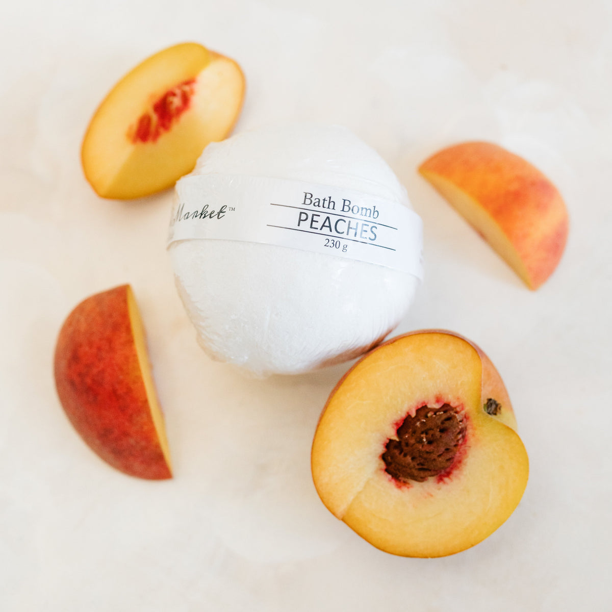 PEACHES Luxurious Bath Bomb - The Scented Market Bath Additives