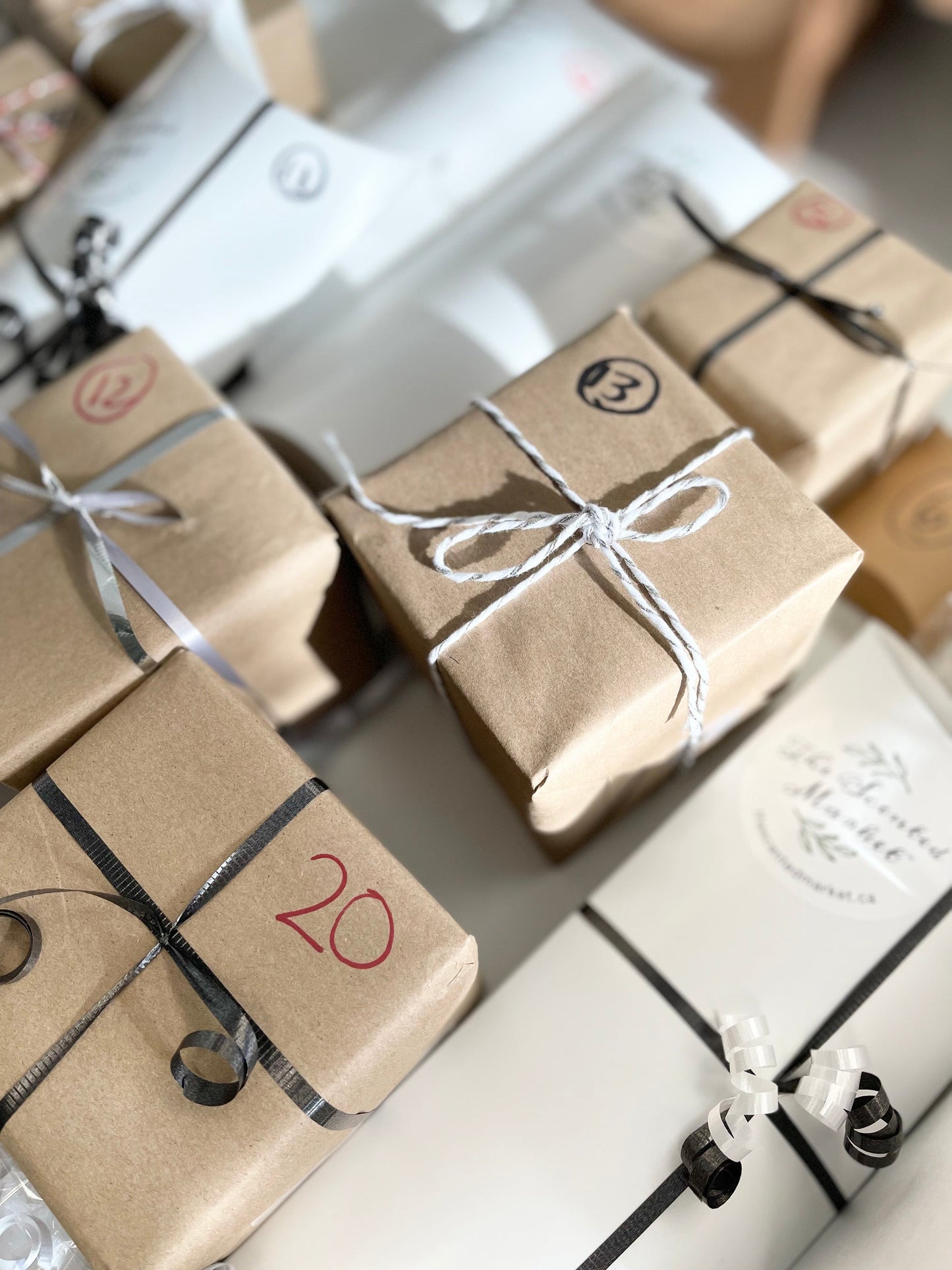 Advent Calendar - 24 Gifts for 24 days ! - The Scented Market