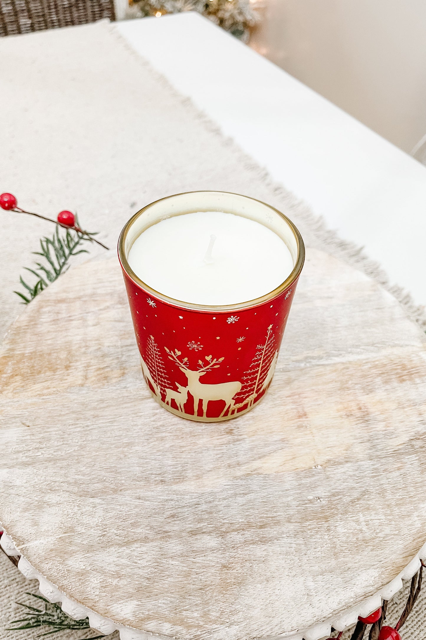 Winter Red Deer CRACKLIN' BIRCH Soy Wax Candle 16 oz