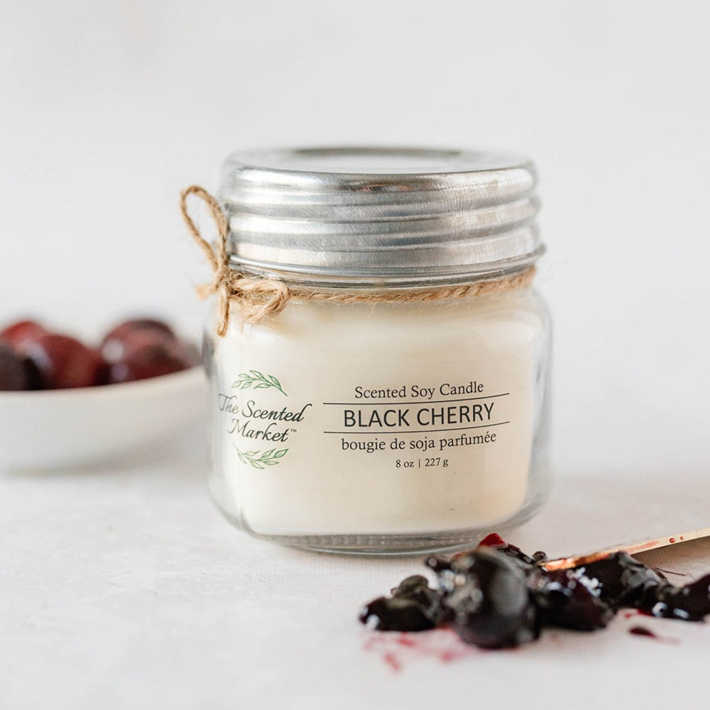 BLACK CHERRY Soy Wax Candle 8 oz - Scent of October