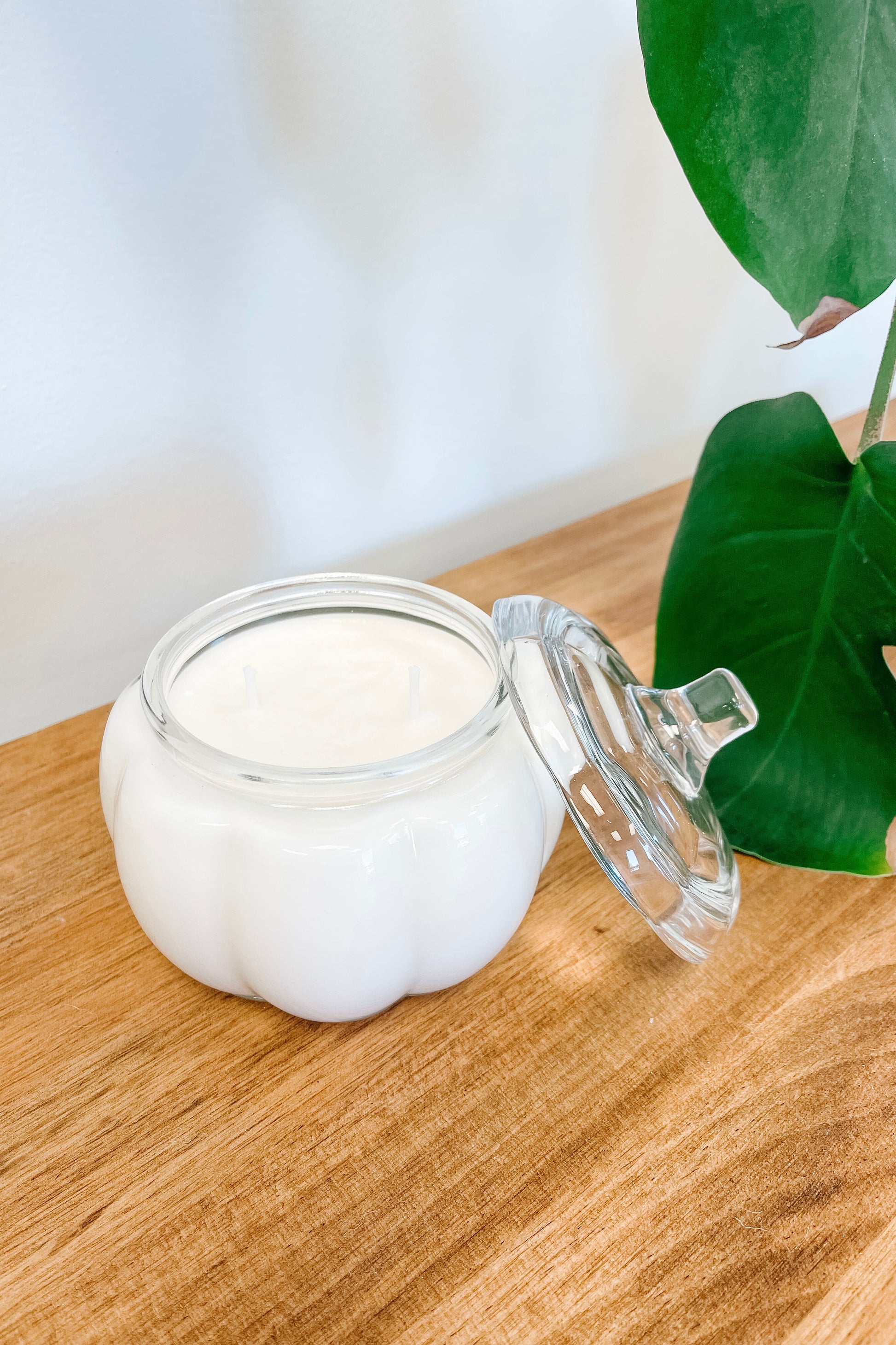 Glass Pumpkin Soy Candle – Pumpkin Spice Cake Scent - The Scented Market  Candles   