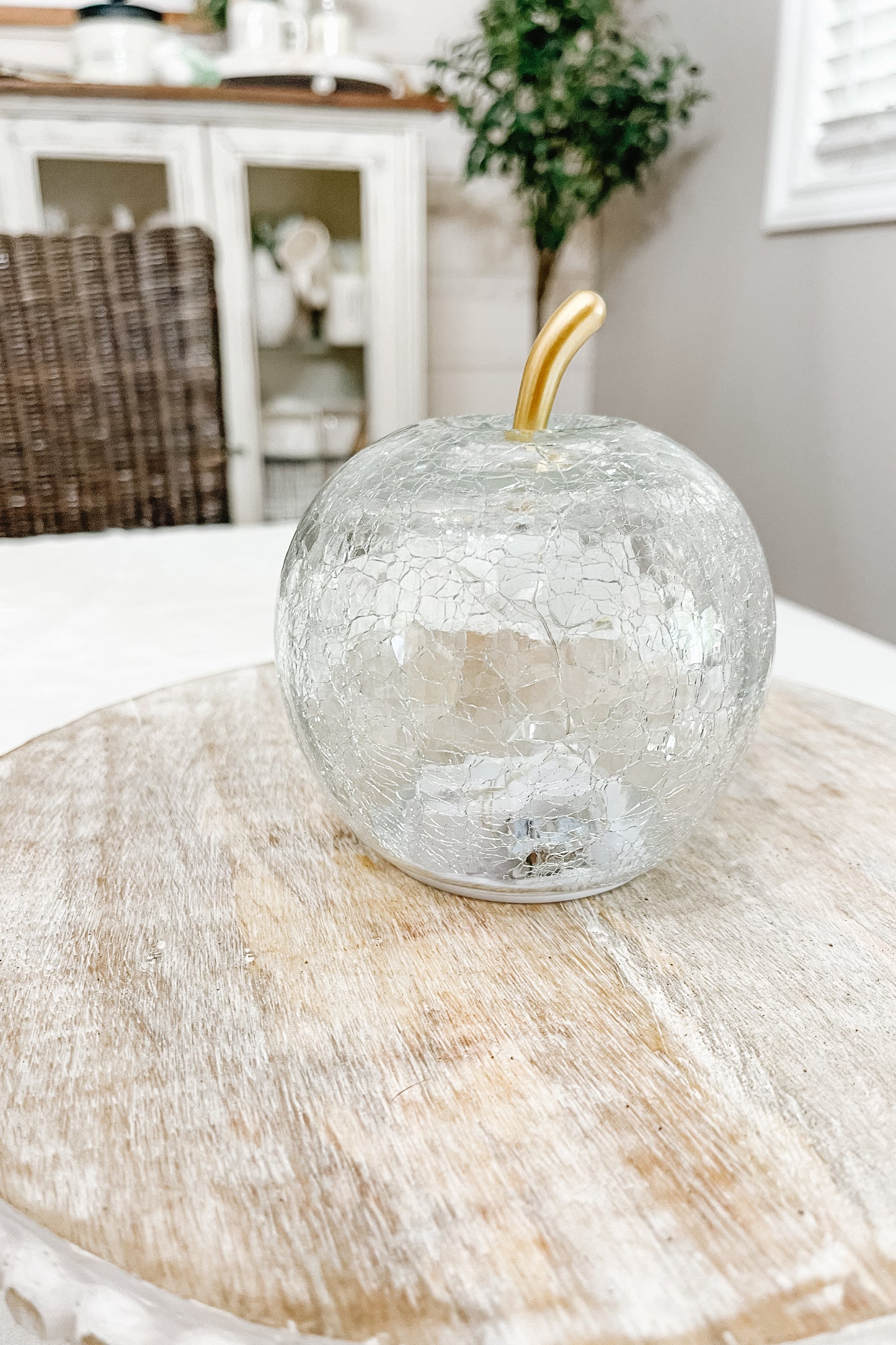 LED Light Up Glass Apple - Clear - The Scented Market     