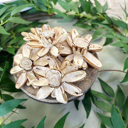 Shola Chat Flower - Decor - The Scented Market  Artificial Flora   