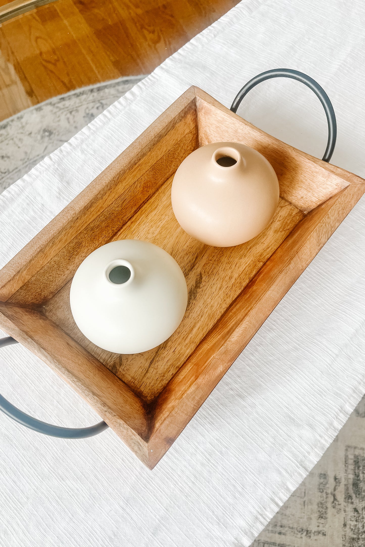 Shorty Ivory Vase – Modern Minimalist Decorative Vase for Home Décor - The Scented Market  Vases   