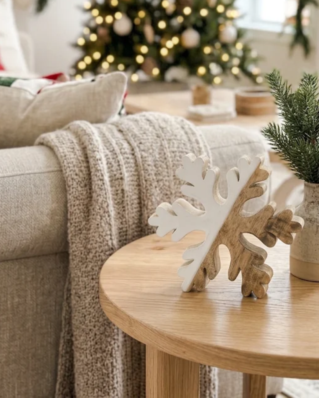 Wooden Enamel Snowflake Décor