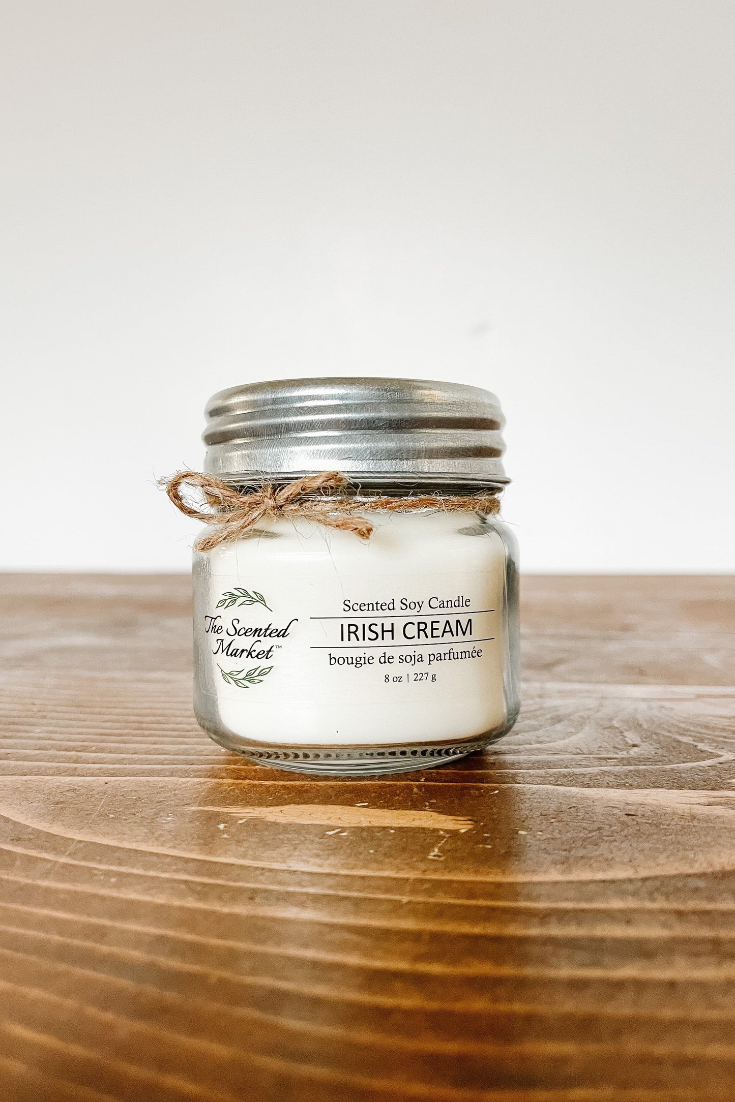 IRISH CREAM Soy Wax Candle 8 oz - Scent of March