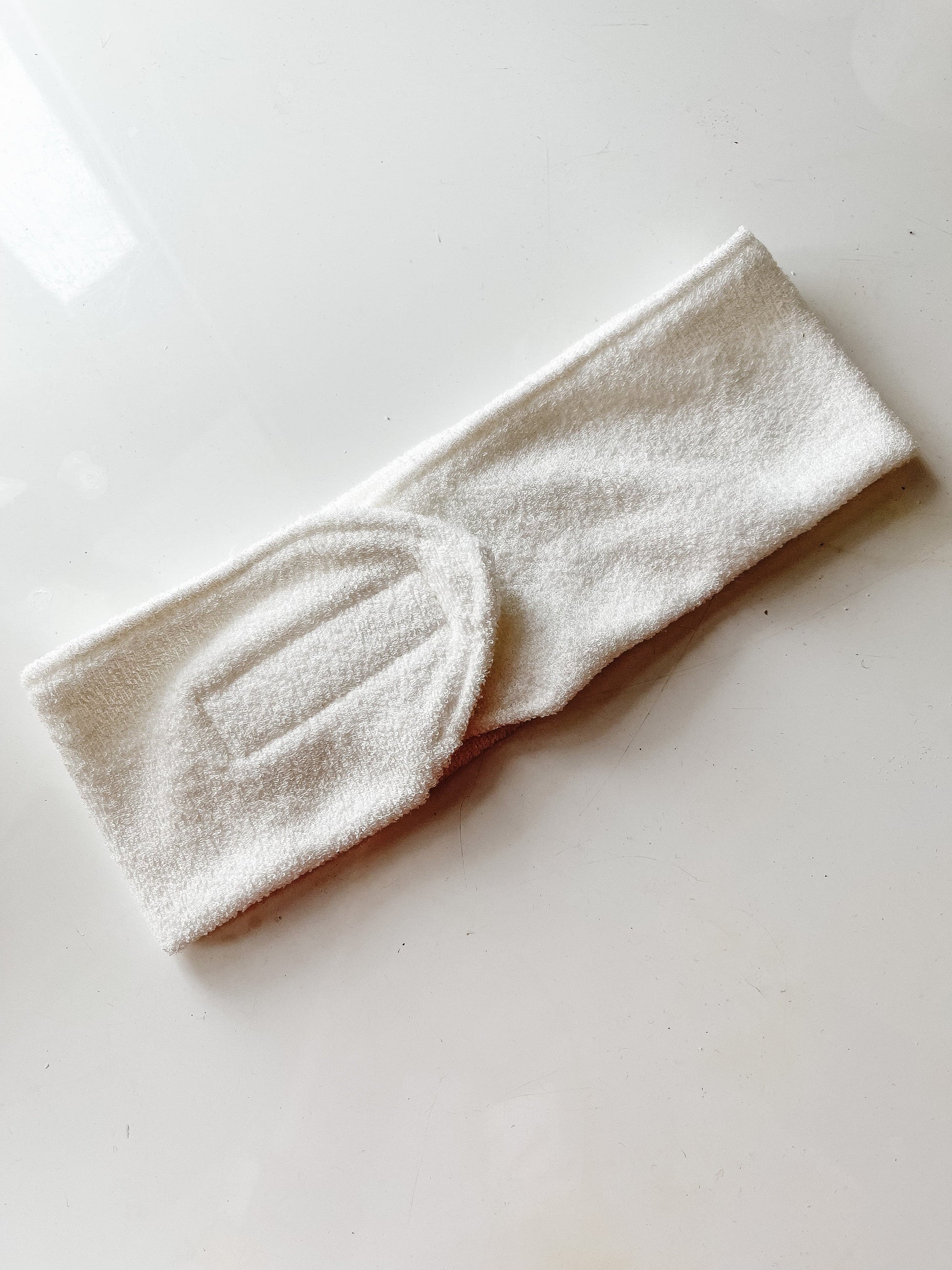 Luxury Spa Headband – Adjustable, Super Soft Organic Bamboo Cotton - The Scented Market  Headbands   